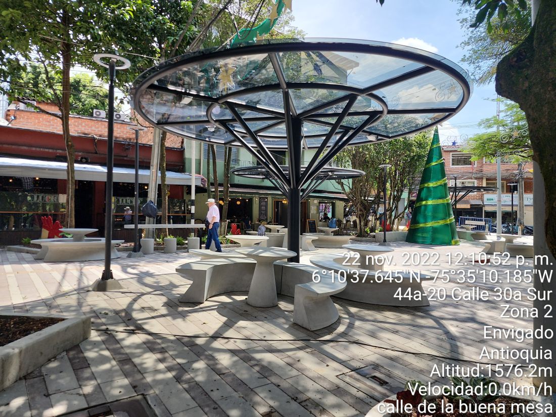Amoblamiento Calle de la Buena Mesa